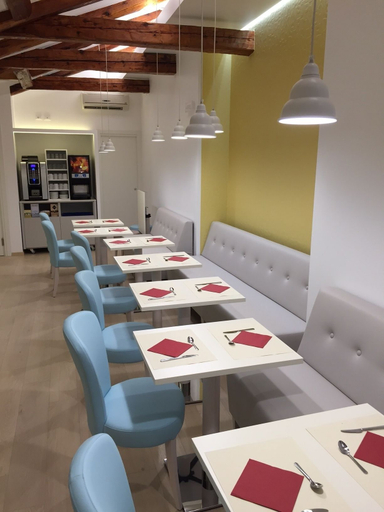 Food & Drinks 5, Hotel Roma, Trieste