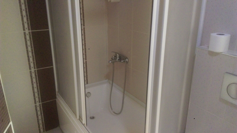 Bathroom 4, Adapalas Hotel, Osmangazi