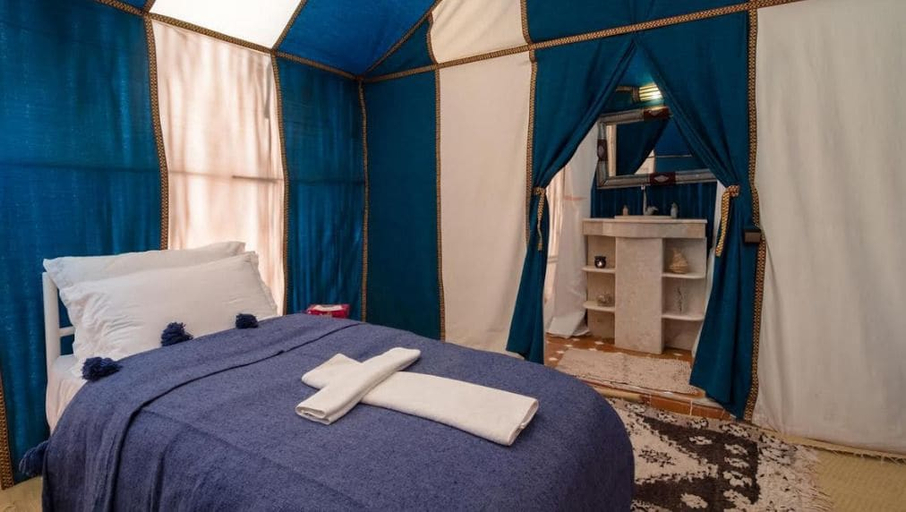 Bedroom 2, Sirocco Luxury Camp, Errachidia