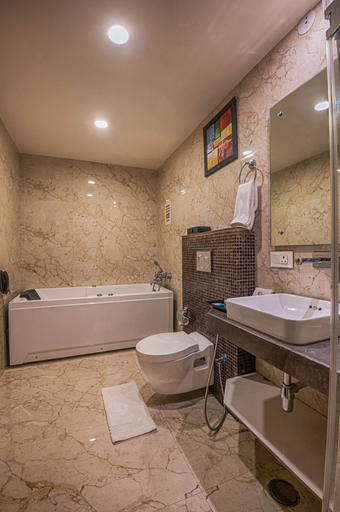 Bathroom 4, Hotel Lilac, Kota