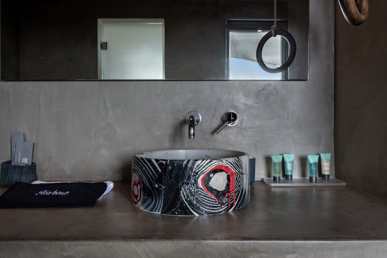 Bathroom 4, West East Suites, South Aegean