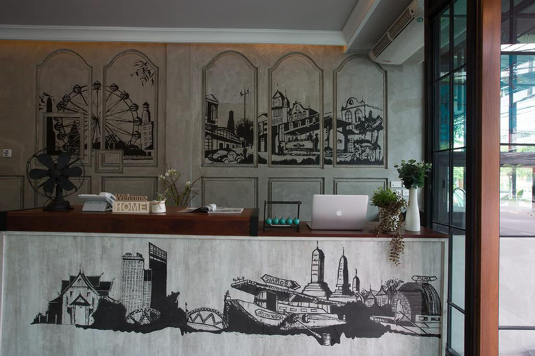 Public Area, PAMA House Boutique Hostel, Khlong San