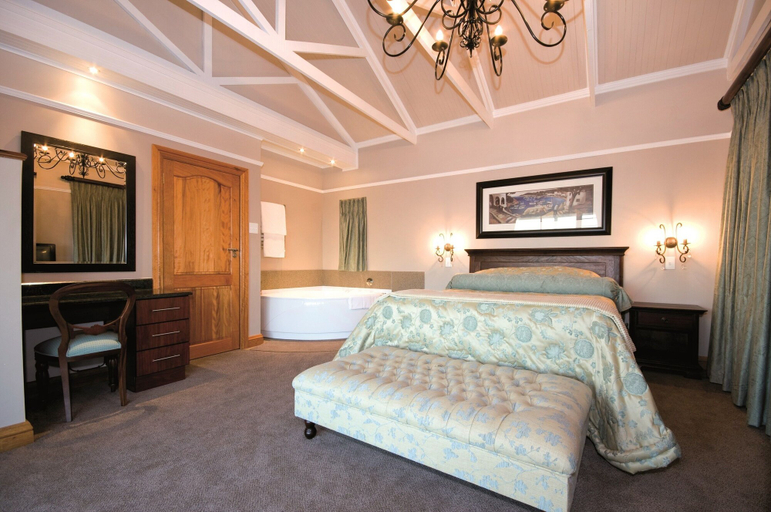 Bedroom 3, Pine Lodge Resort, Nelson Mandela Bay