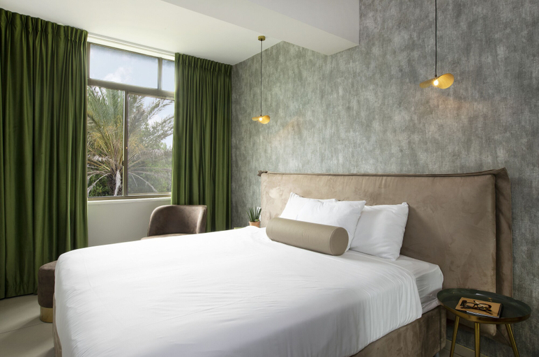 Bedroom 4, Eden Inn