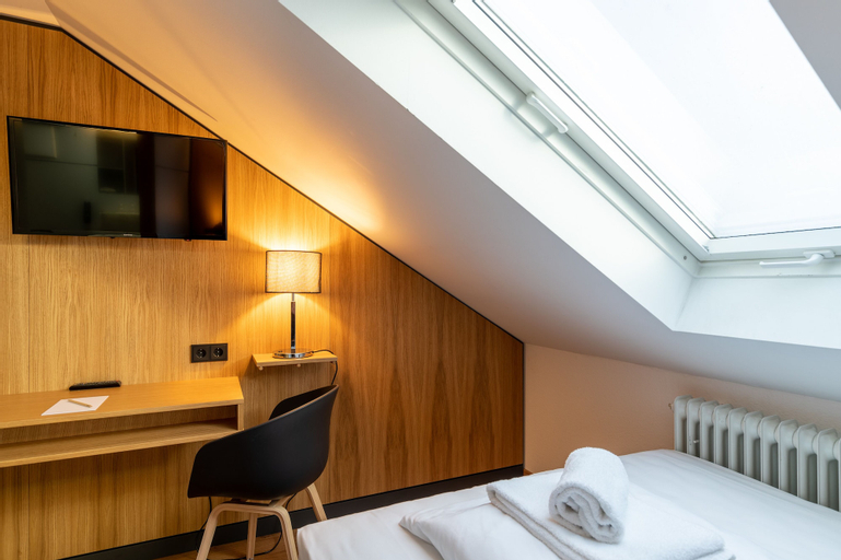 Bedroom 4, mk | hotel frankfurt, Frankfurt am Main