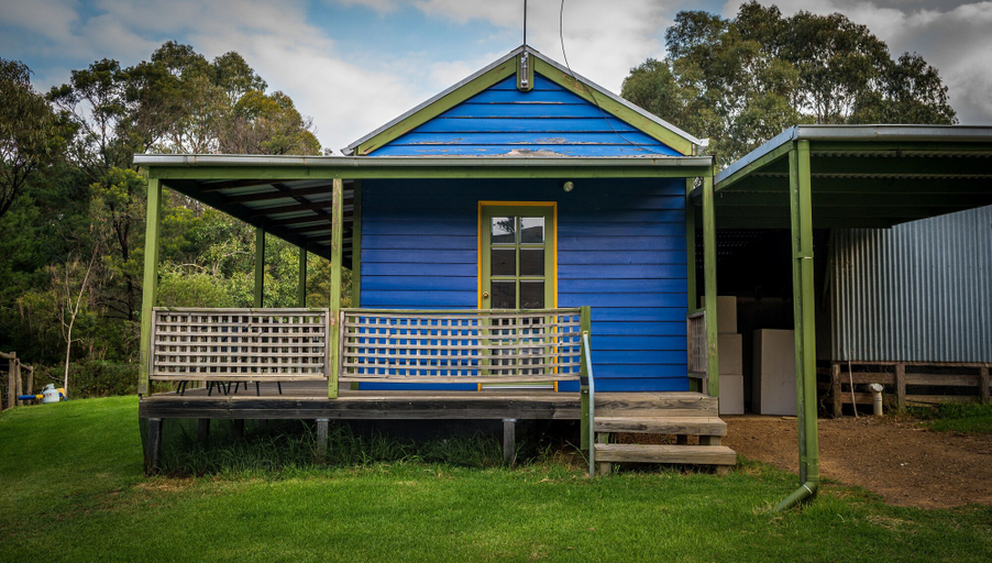 Exterior & Views, Blue House at Mountainside Wines, Ararat