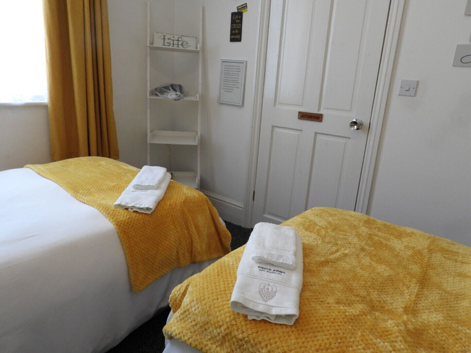Sport & Beauty, Kings Arms Hotel, Devon