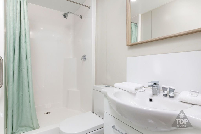 Bathroom 3, Gawler Caravan Park, Adelaide