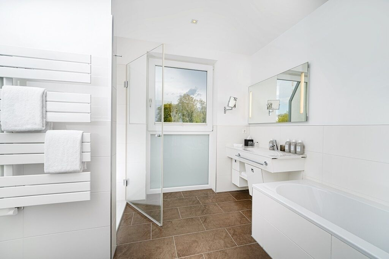 Bathroom 5, THE GRAND Ahrenshoop, Vorpommern-Rügen