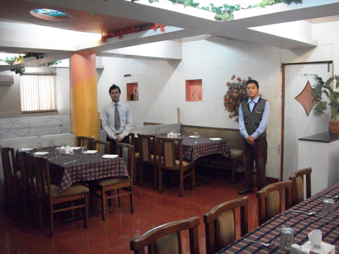 Food & Drinks 5, Hotel Haveli, Pune