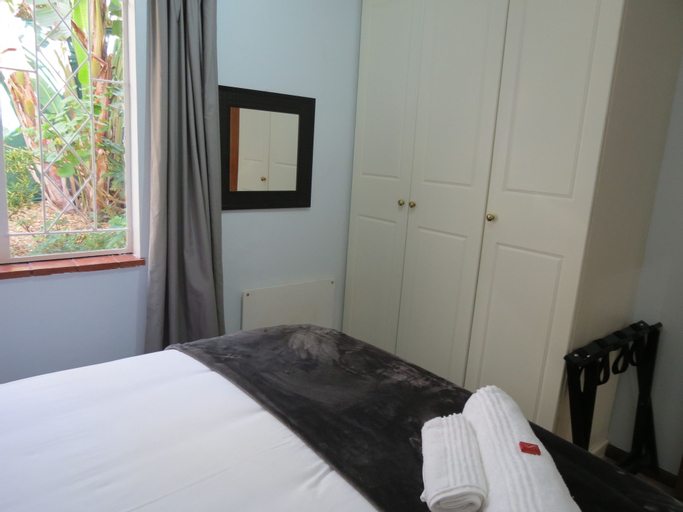 Bedroom 30