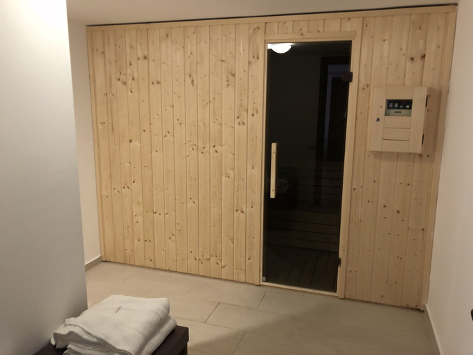 Bedroom 3, Hotel New Belvedere, Mangalia