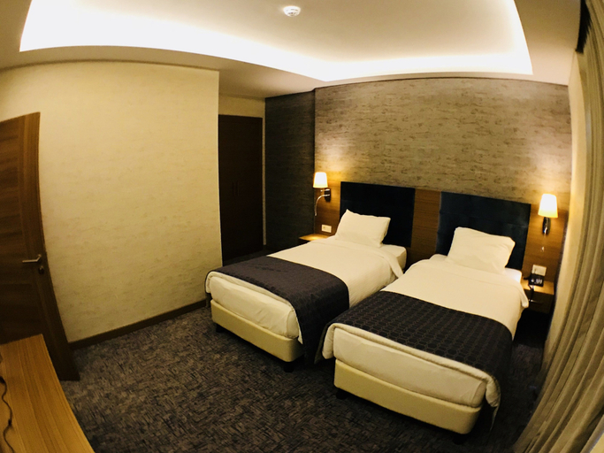 Bedroom 3, Garden Zara Hotel, Zara