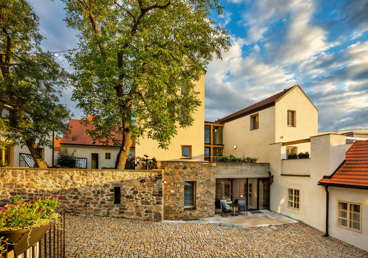 Exterior & Views 2, Bellevue Hotel Benešov, Benešov