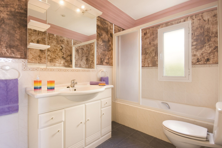 Bathroom 4, Villa Maria Carmen, Baleares