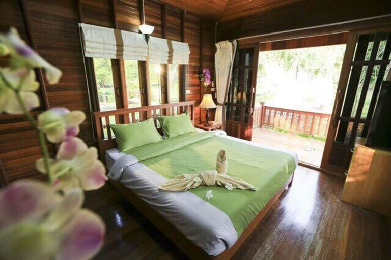 Bedroom 3, Sasi Resort, Song Phi Nong