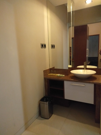 Bathroom 5, Malang City Boulevard, Malang