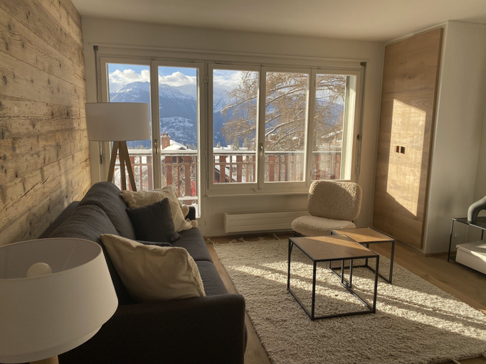 Others 4, Apartment Elysée, Sierre