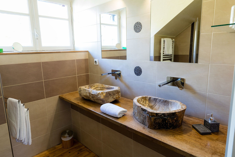 Bathroom 5, Villa L'Orante, Hautes-Pyrénées