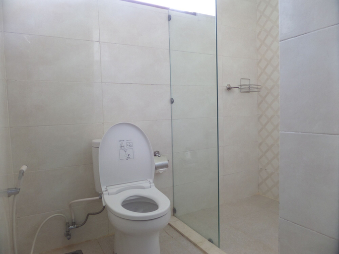 Bathroom 4, The Casa Uli Villas Jimbaran, Badung