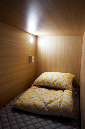 Bedroom 4, Sum Guesthouse Nampo Garosugil - Hostel, Jung
