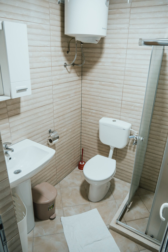 Bathroom 5, Hotel Ajana