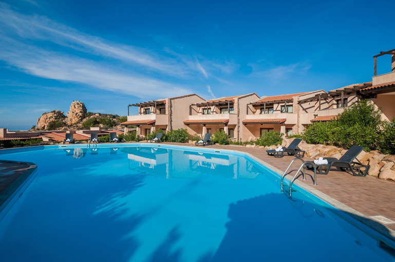 Outdoor pool 4, Gravina Residence - Villas & Apartments, Olbia-Tempio