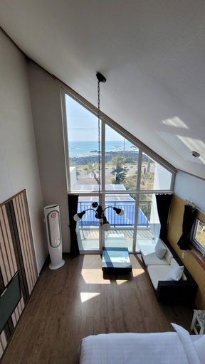 Others 5, Wind House, Seogwipo