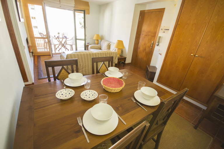 Others 4, Apartment Sarrio, Girona