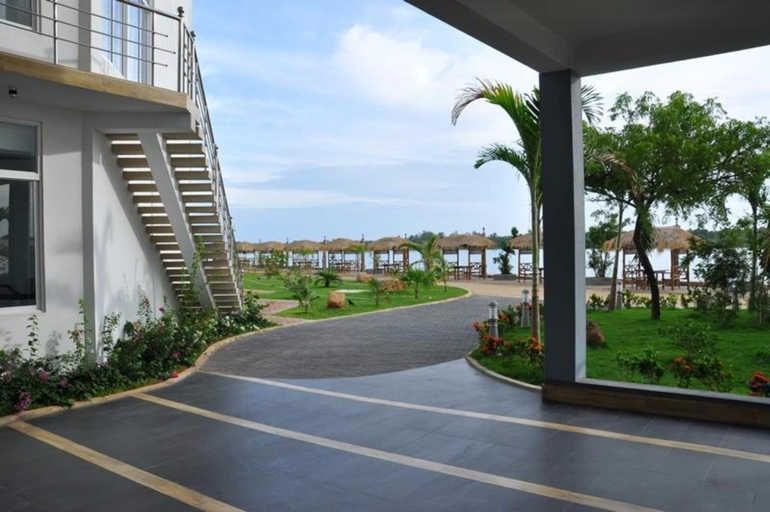 Exterior & Views 2, Hotel East Lagoon, Eravur Town