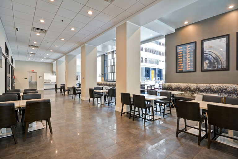 Food & Drinks 5, Embassy Suites Hotel Charlotte, Mecklenburg