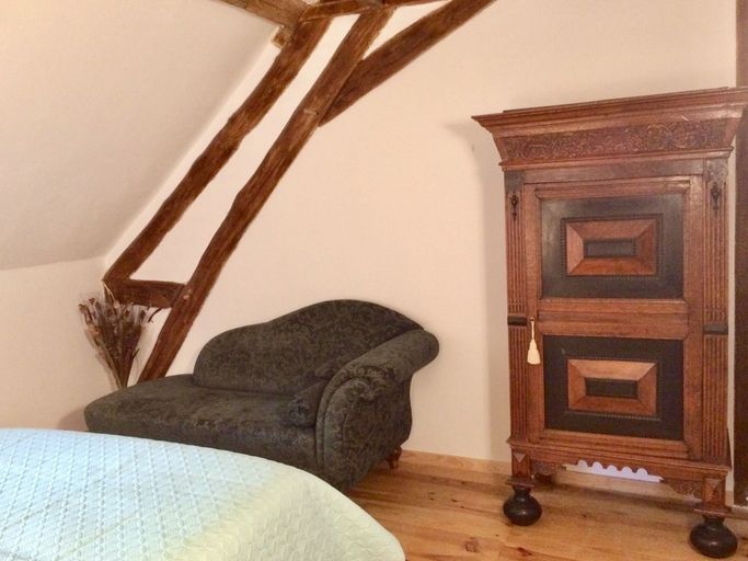 Bedroom 2, Le Rianon, Creuse