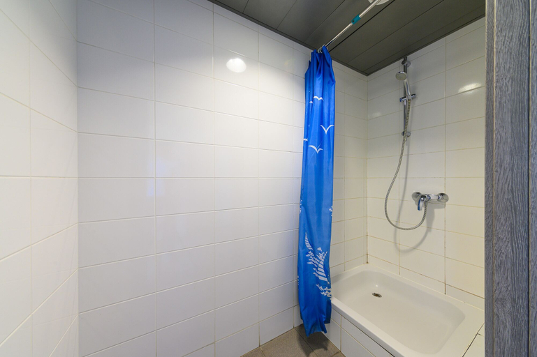 Bathroom 3, Hostel Terminal Adler, Sochi gorsovet