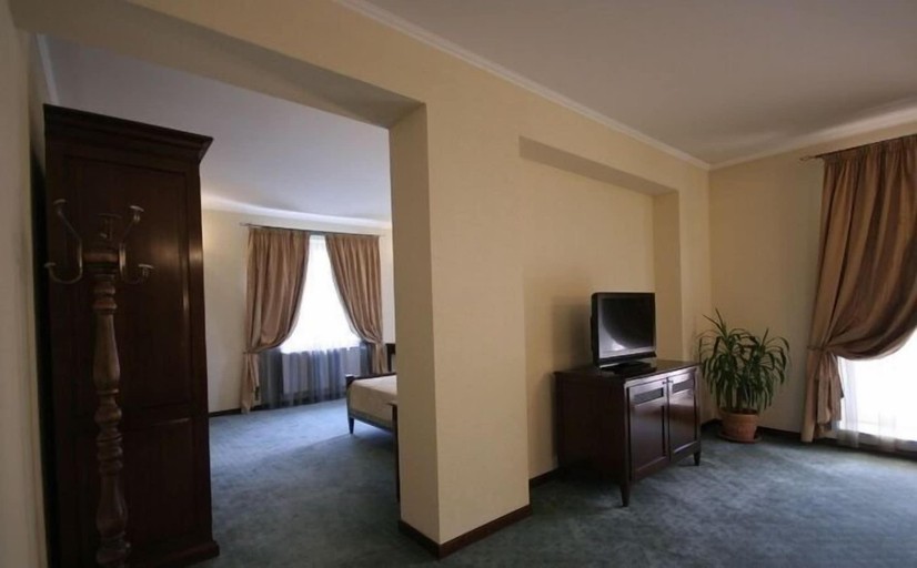 Bedroom 2, Pensiunea La Residenza, Brasov