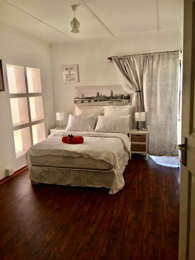 Bedroom 3, Beautiful Apartment in Century City, City of Cape Town