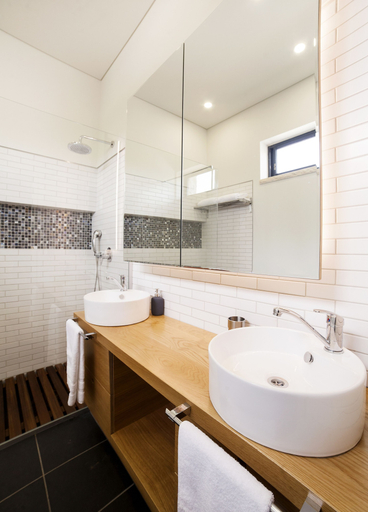 Bathroom 4, Pnai - Villa in the Galilee