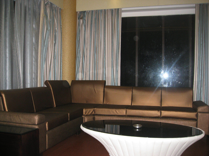Others 5, Hotel D Grand, Bareilly