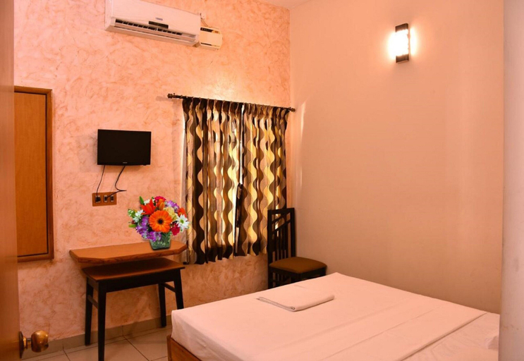 Bedroom 2, Yogi Ram Inn, Cuddalore