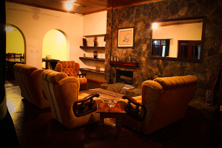 Others 5, Musketeers Lodge, Matobo
