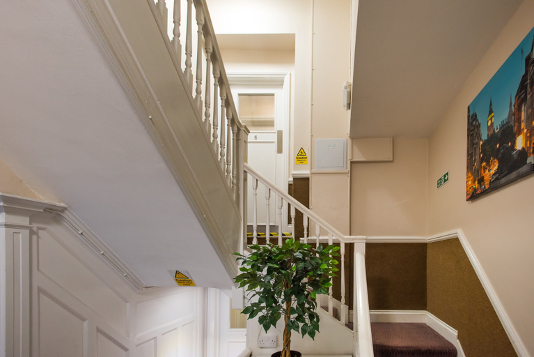 Others 5, Marble Arch Inn Hotel, London
