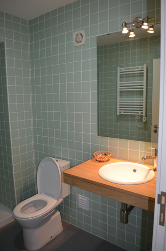 Bathroom 4, Casa da Cisaltina, Povoação