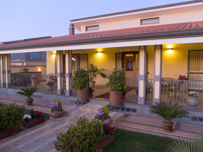 Exterior & Views 1, Villa Rosita, Roma