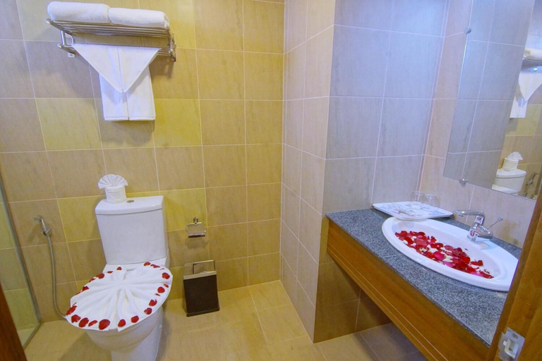 Bathroom 3, Sanctuary Hotel, Mandalay