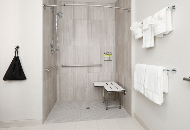 Bathroom 3, Holiday Inn Express KERMIT by IHG, Winkler