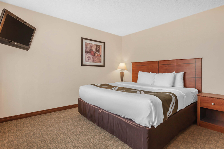 Bedroom 3, Quality Inn & Suites Owasso US-169, Tulsa