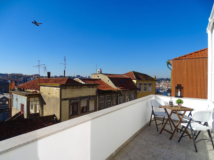 Others 3, Meet in Porto, Vila Nova de Gaia