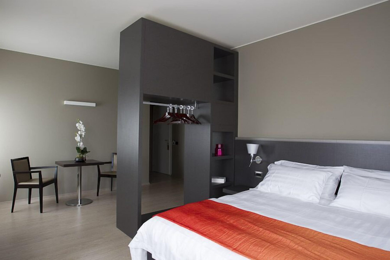 Bedroom 4, Zara Rooms & Suites, Mantua