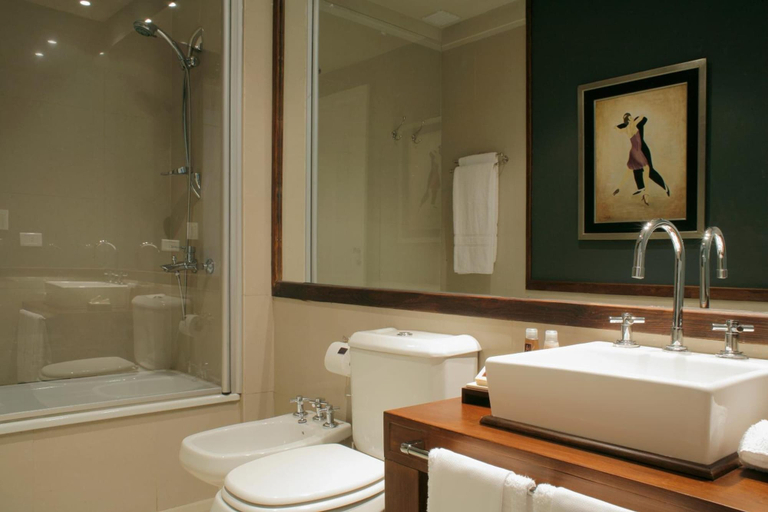 Bathroom 4, Legado Mitico Buenos Aires, Distrito Federal