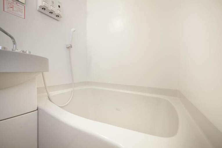 Bathroom 4, Washington R&B Hotel Kamata Higashiguchi, Ōta