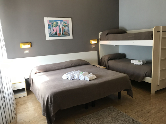 Bedroom 3, Hotel Augustus Milano Marittima, Ravenna